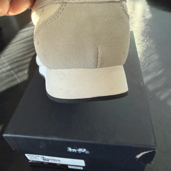 Coach Raelyn Runner Size 10 - Picture 11 of 16